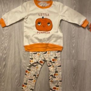 “Little pumpkin” outfit with matching Halloween pants!size 12months